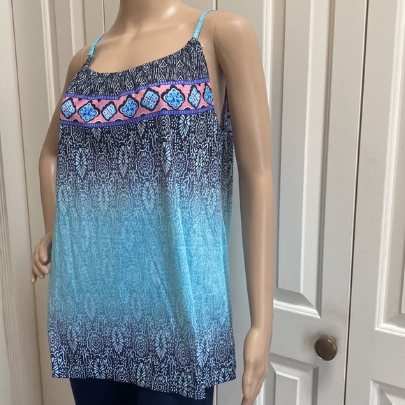 NWT Simple Favor Womens Size M Tank Top. Ombré teal and black. Great Pattern. - Picture 3 of 10